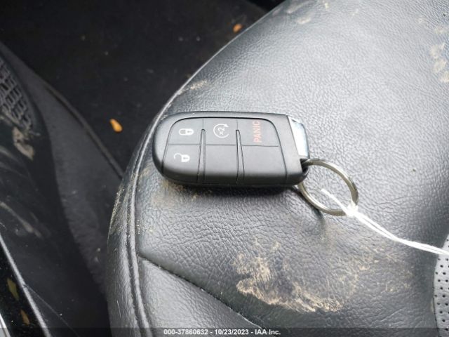 3C4NJDCB7JT258981 Jeep Compass Limited