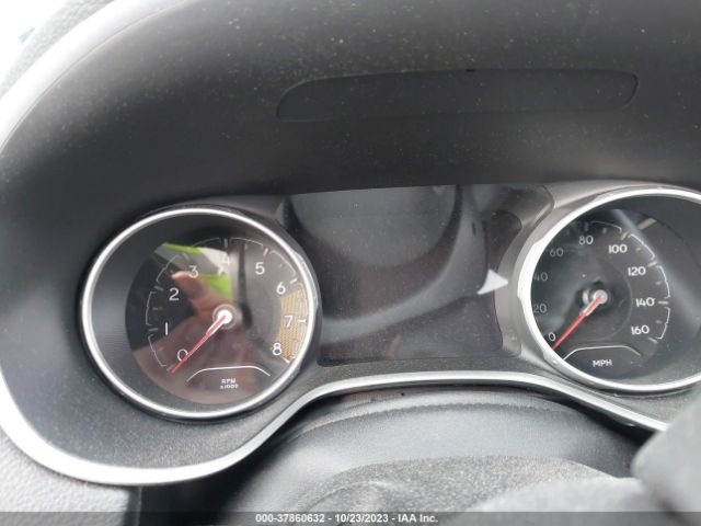 3C4NJDCB7JT258981 Jeep Compass Limited