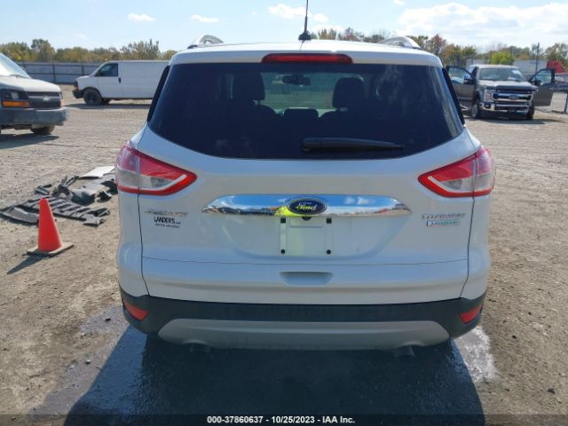1FMCU0JX9EUC81644 Ford Escape Titanium