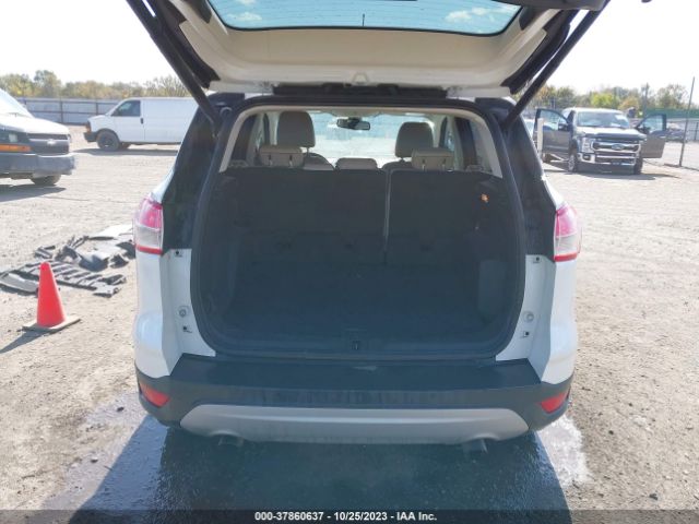 1FMCU0JX9EUC81644 Ford Escape Titanium