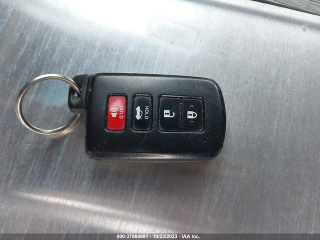 2014 TOYOTA CAMRY SE V6 VIN: 4T1BK1FK2EU024121