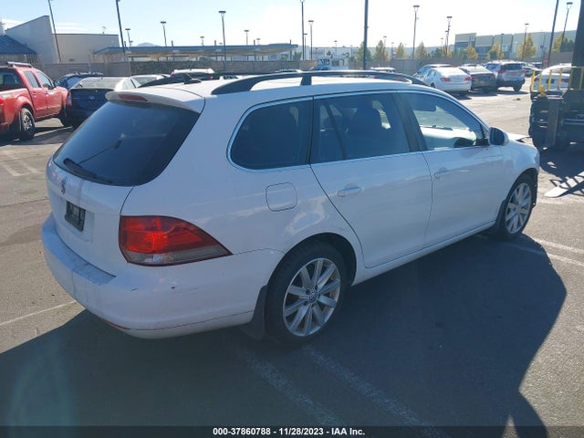 3VWML7AJ4EM626192 Volkswagen Jetta Sportwagen Tdi W/sunroof