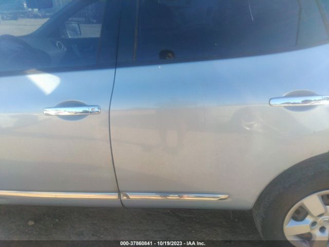 JN8AS5MT1EW100214 Nissan Rogue Select S