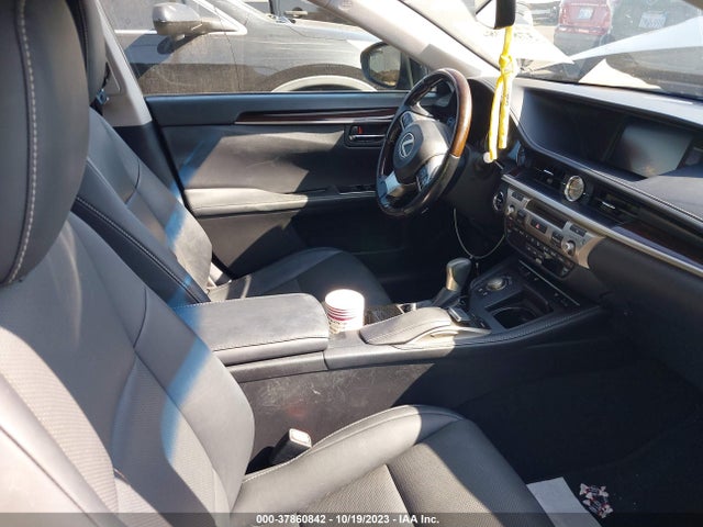 JTHBW1GG0G2113315 Lexus Es 300h Hybrid