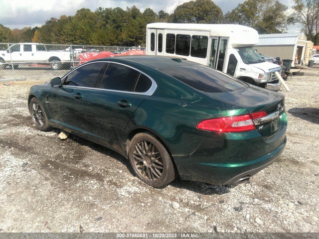 2010 JAGUAR XF SAJWA0GB9ALR49238 Photo 2