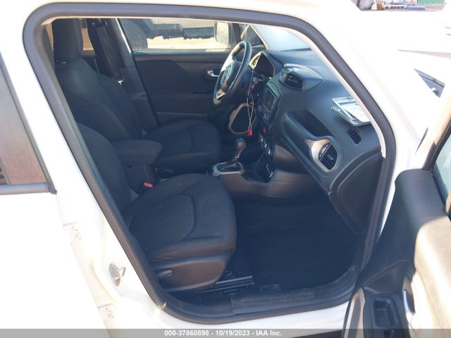 ZACCJAAT7FPC22627 Jeep Renegade Sport