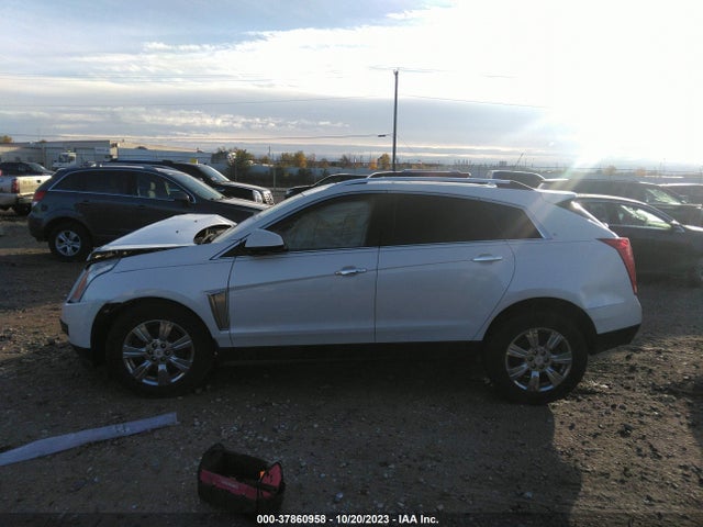 3GYFNEE34GS535714 Cadillac Srx Luxury Collection