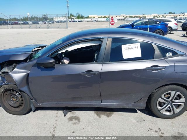 19XFC2F57GE030520 Honda Civic Sedan Lx