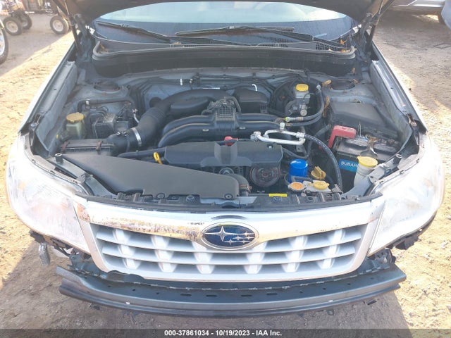 2012 SUBARU FORESTER 2.5X PREMIUM VIN: JF2SHADC8CH450188