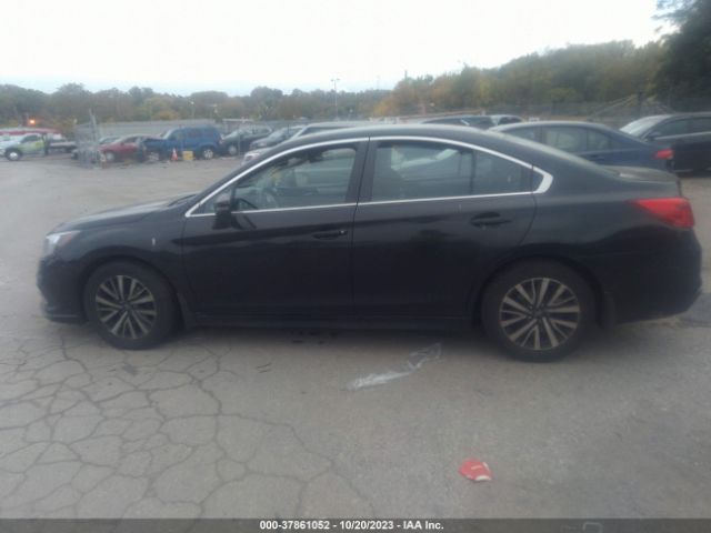 4S3BNAF69K3020275 Subaru Legacy Premium