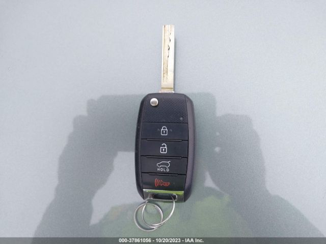 5XYPGDA54KG445737 KIA Sorento Lx V6