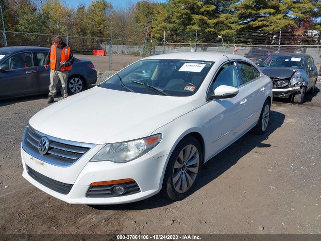2010 VOLKSWAGEN CC SPORT VIN: WVWML7AN4AE514384