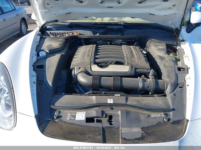 2013 PORSCHE CAYENNE WP1AA2A29DLA12938 Photo 9