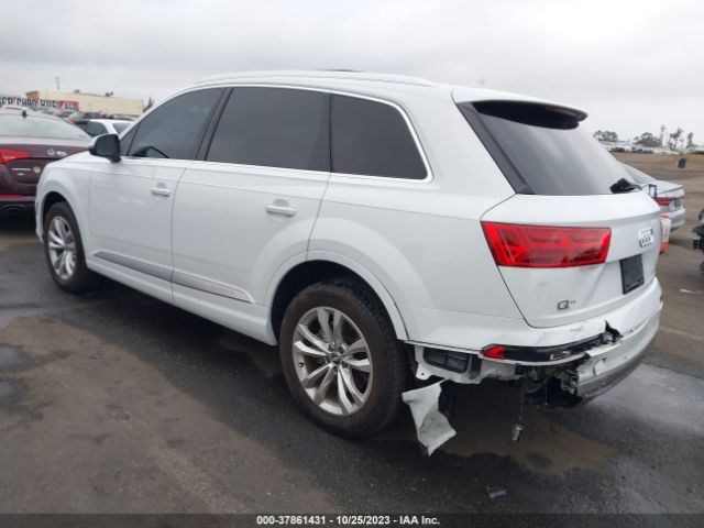 WA1AHAF75KD041429 Audi Q7 45 Premium