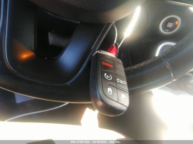 2C3CDZAG2MH630738 Dodge Challenger Sxt