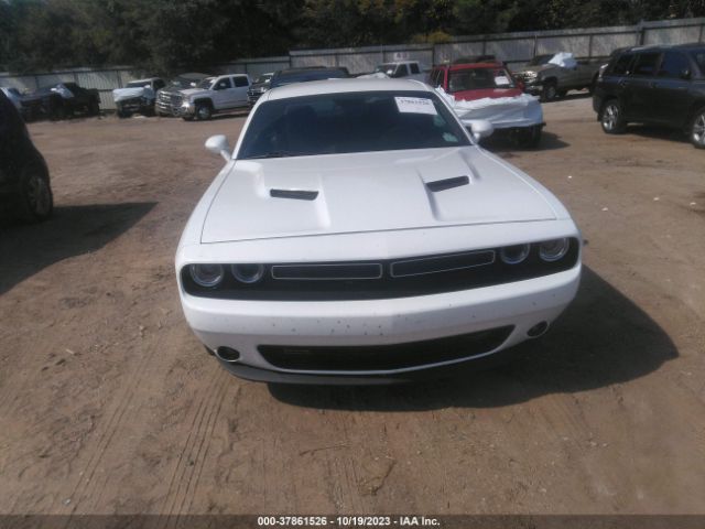 2C3CDZAG2MH630738 Dodge Challenger Sxt