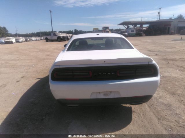 2C3CDZAG2MH630738 Dodge Challenger Sxt