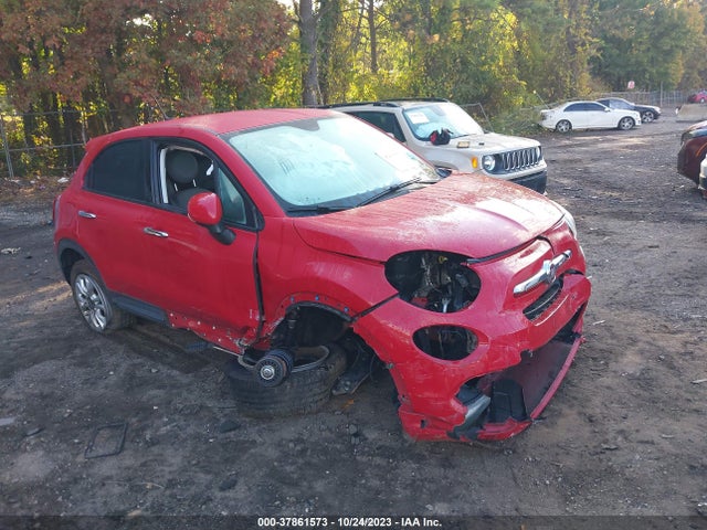 2016 FIAT 500X ZFBCFYBT6GP366602 Photo 0