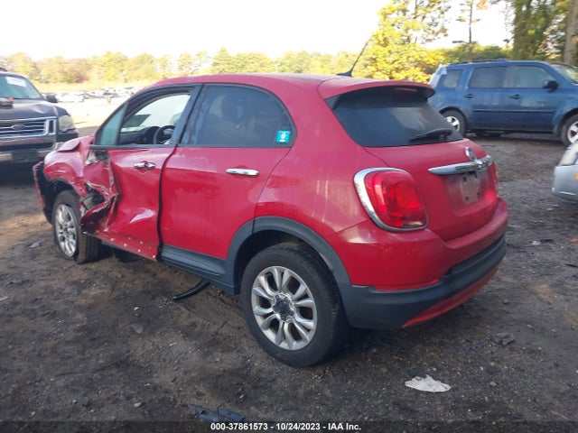 2016 FIAT 500X ZFBCFYBT6GP366602 Photo 2