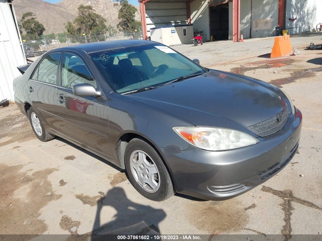 2002 TOYOTA CAMRY LE VIN: 4T1BF32KX2U510788