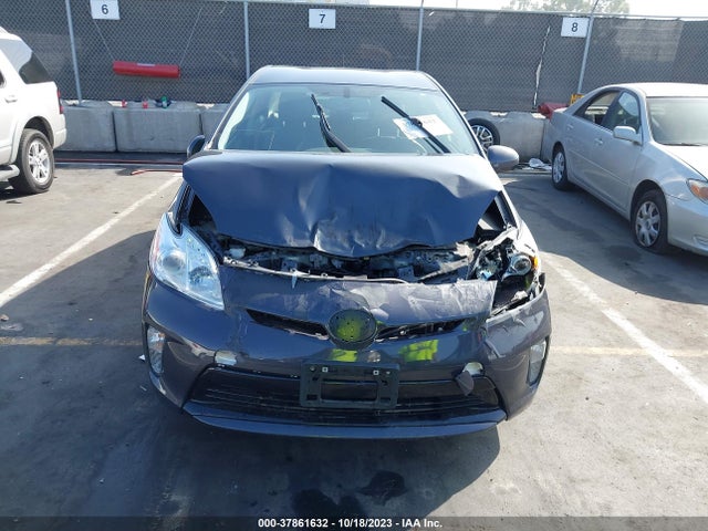 Toyota Prius Four 2015 JTDKN3DU8F0461528 Image 12