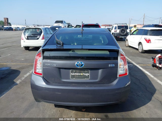 Toyota Prius Four 2015 JTDKN3DU8F0461528 Image 16