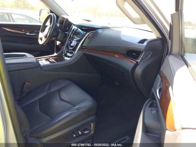 1GYS4BKJ0KR377743 Cadillac Escalade Luxury