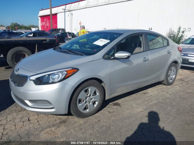 KNAFK4A68F5261674 KIA FORTE LX