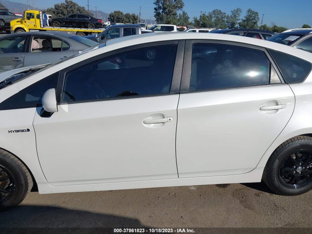 Toyota Prius Four/five/three/one/two 2014 JTDKN3DU6E1765434 Image 14