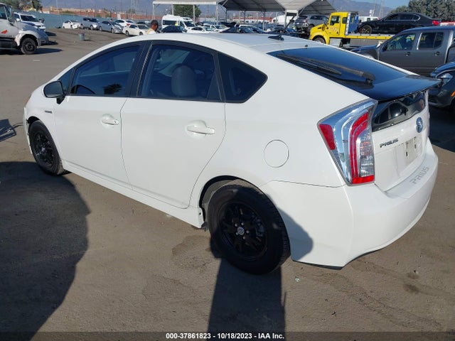 Toyota Prius Four/five/three/one/two 2014 JTDKN3DU6E1765434 Image 3