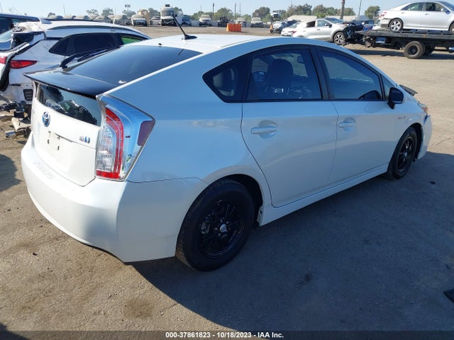 Toyota Prius Four/five/three/one/two 2014 JTDKN3DU6E1765434 Image 4