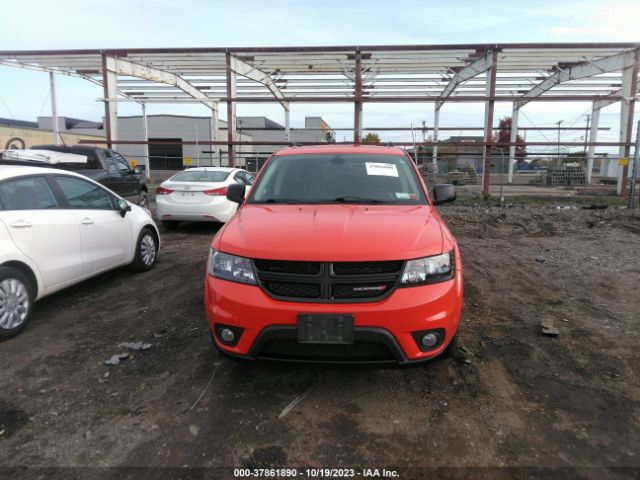 3C4PDDBG5KT811089 Dodge JOURNEY SE