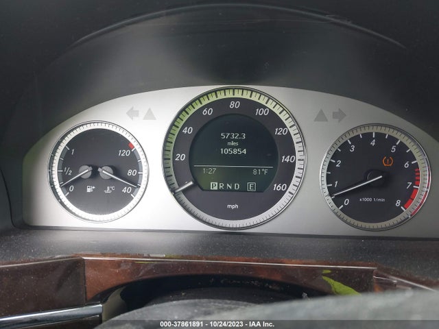 37861891 :رقم المزاد ، WDCGG5GB5BF530926 vin ، 2011 Mercedes-benz Glk 350 مزاد بيع
