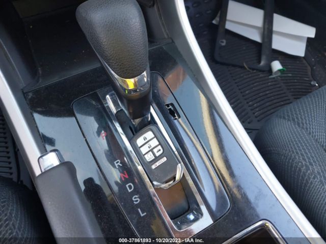 1HGCR2F77HA057838 Honda Accord Sedan Ex