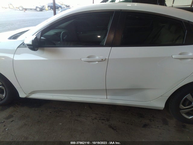 Honda Civic Sedan Lx 2018 2HGFC2F50JH510542 Image 14