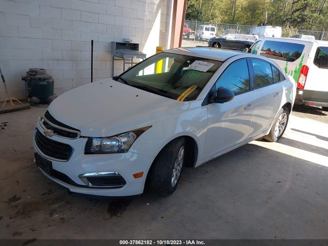 Chevrolet Cruze Limited Ls 2016 1G1PC5SG9G7216341 Image 2