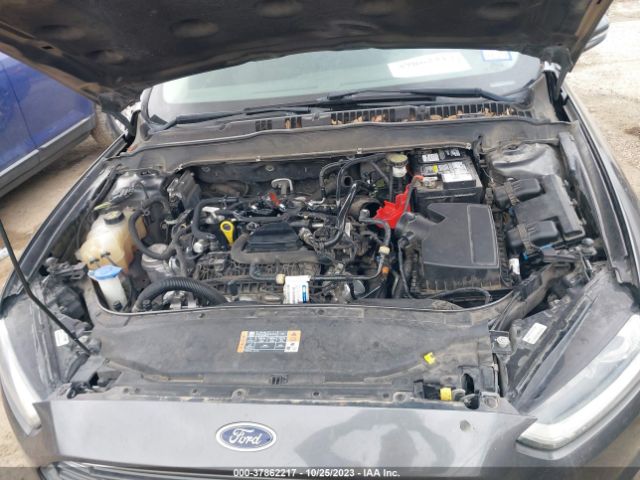 3FA6P0HD2FR278720 Ford FUSION SE