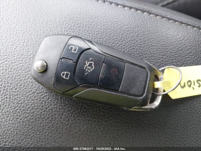 3FA6P0HD2FR278720 Ford FUSION SE