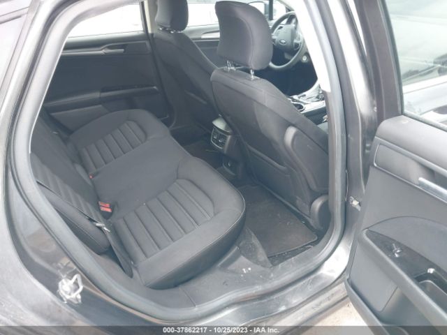 3FA6P0HD2FR278720 Ford FUSION SE
