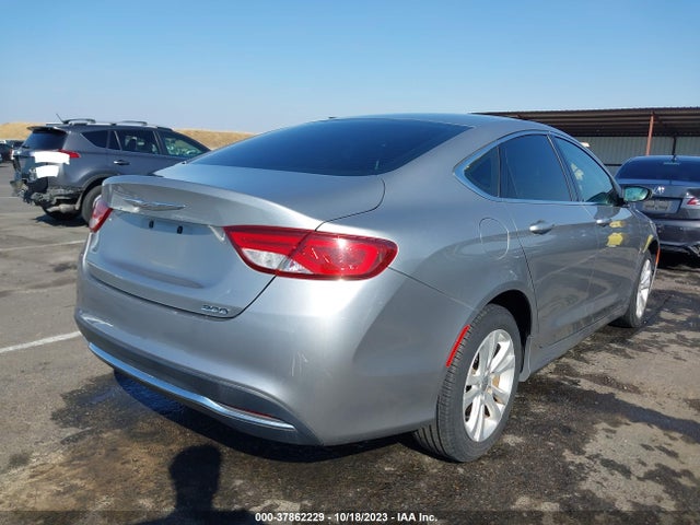 Chrysler 200 Limited 2015 1C3CCCAB1FN698964 Image 4