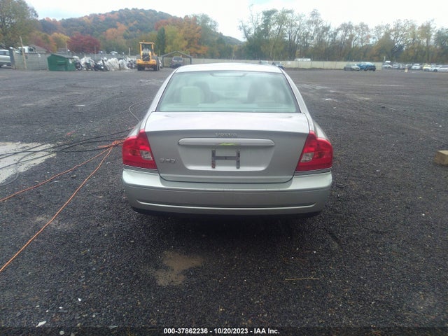 2004 VOLVO S80 VIN: YV1TS92D141350873