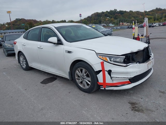2016 KIA OPTIMA LX VIN: KNAGT4L39G5077415