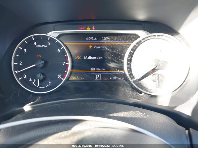 2021 NISSAN SENTRA SR VIN: 3N1AB8DV8MY244898