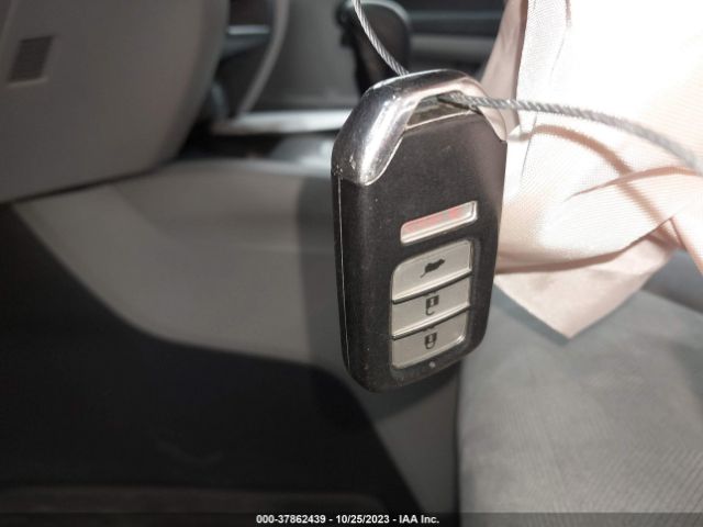 5FNYF6H17KB064493 Honda PILOT LX