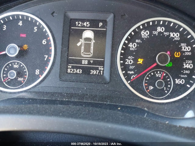 WVGAV7AX7GW612158 Volkswagen TIGUAN S