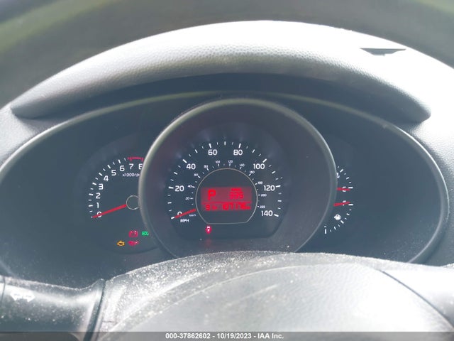 KIA Soul Base 2016 KNDJN2A22G7851042 Image 7