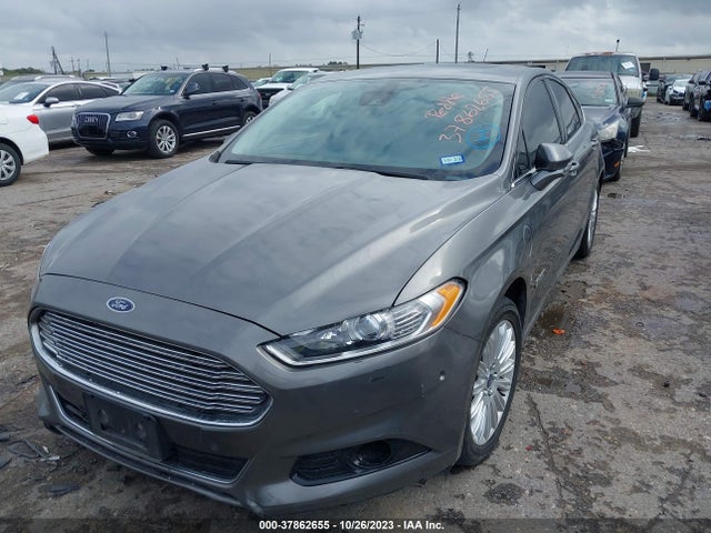 Ford Fusion Energi Titanium 2014 3FA6P0SU2ER379036 Image 2