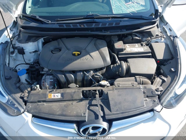 2016 HYUNDAI ELANTRA SE VIN: 5NPDH4AE2GH724975
