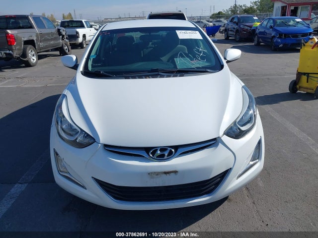2016 HYUNDAI ELANTRA SE VIN: 5NPDH4AE2GH724975