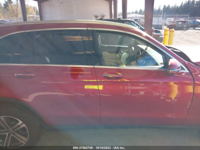 W1N0G8EB7MF972825 Mercedes-Benz Glc Glc 300